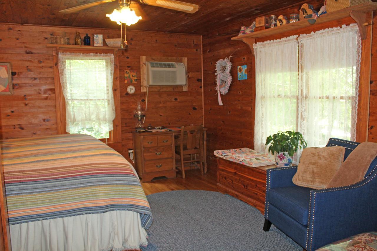 Henson Cove Place Bed And Breakfast W/Cabin 히와세이 외부 사진